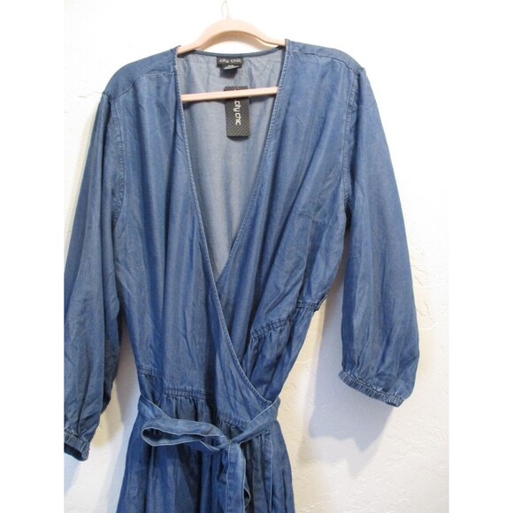 City Chic Womens Sz M/18 Pared Back Long Sleeve Chambray Denim Wrap Dress Lyocel - Picture 4 of 10